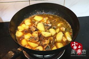 国产鸡怎么炖才好吃视频,国产鸡美味炖法大揭秘