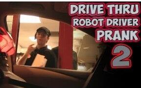 国产无人驾驶恶搞视频